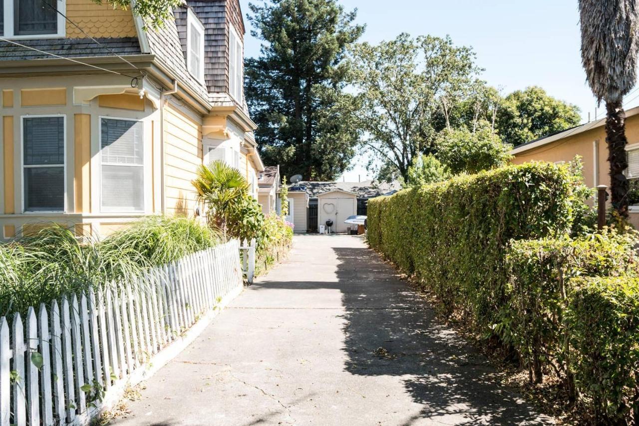 West End Neighborhood Cottage Санта-Роза Экстерьер фото